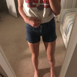 Navy midi American Eagle shorts